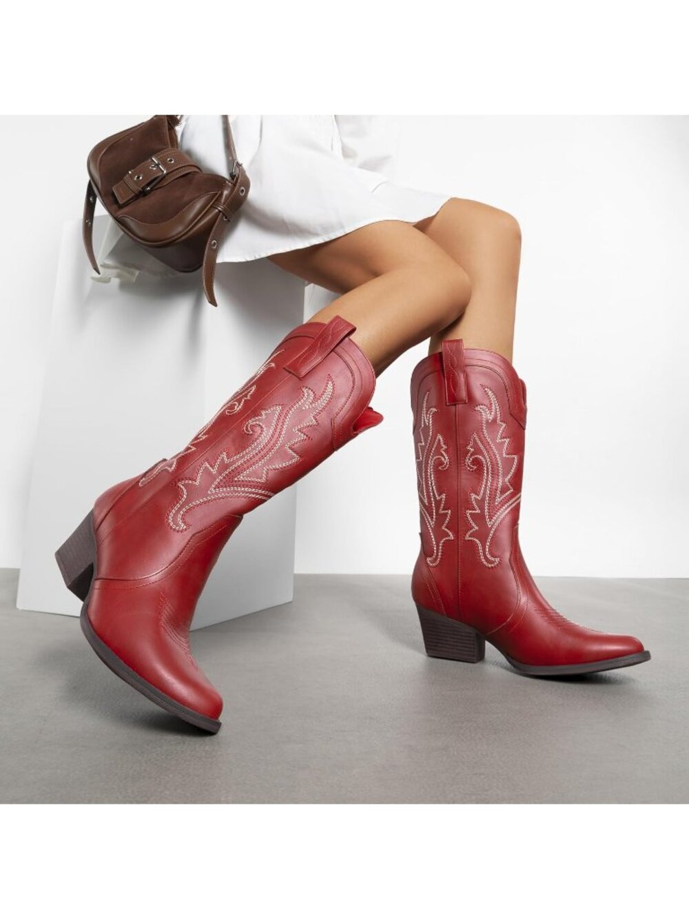 Women's Mid Calf Cowgirl Point Toe Chunky Heel Red Embroidery Western Boots - Picture 3 of 6